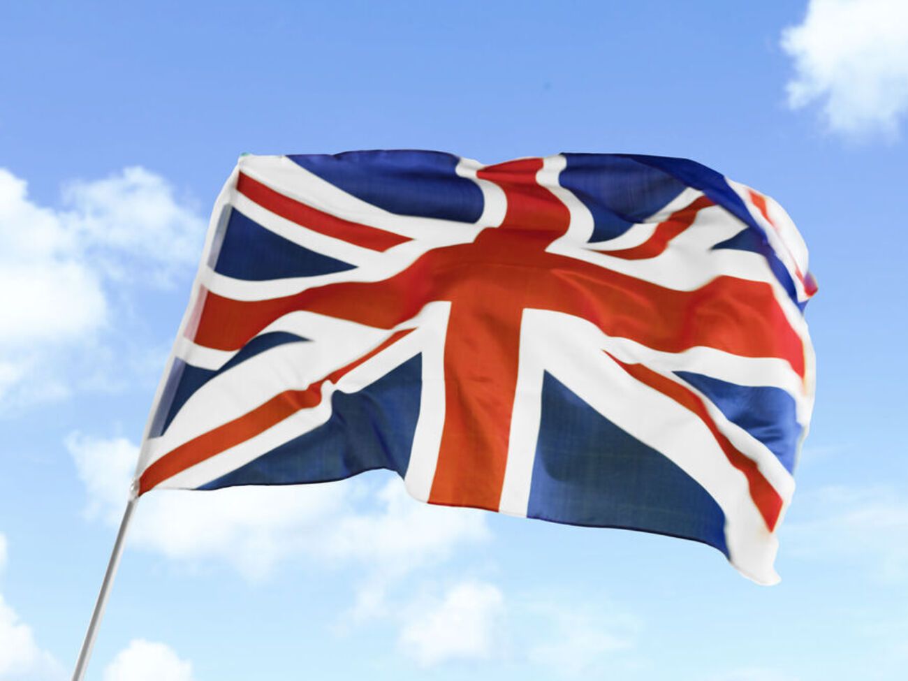 Під санкції Великобританії потрапили 33 фізособи та 26 юридичних осіб