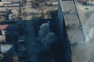 Полк "Азов": В отличие от россиян, уничтожающих украинские города вдребезги, наши минометчики бьют прицельно, не уничтожая при этом жилую инфраструктуру