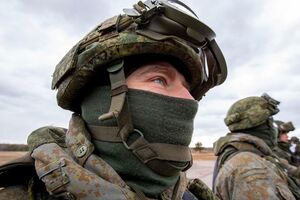 З початку повномасштабного вторгнення в Україну втрати особового складу російських військ становлять приблизно 15 800 осіб, зазначили у Генштабі ЗСУ