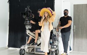 Дата премьеры второй часты продолжения сериала "Секс в большом городе" пока не называется