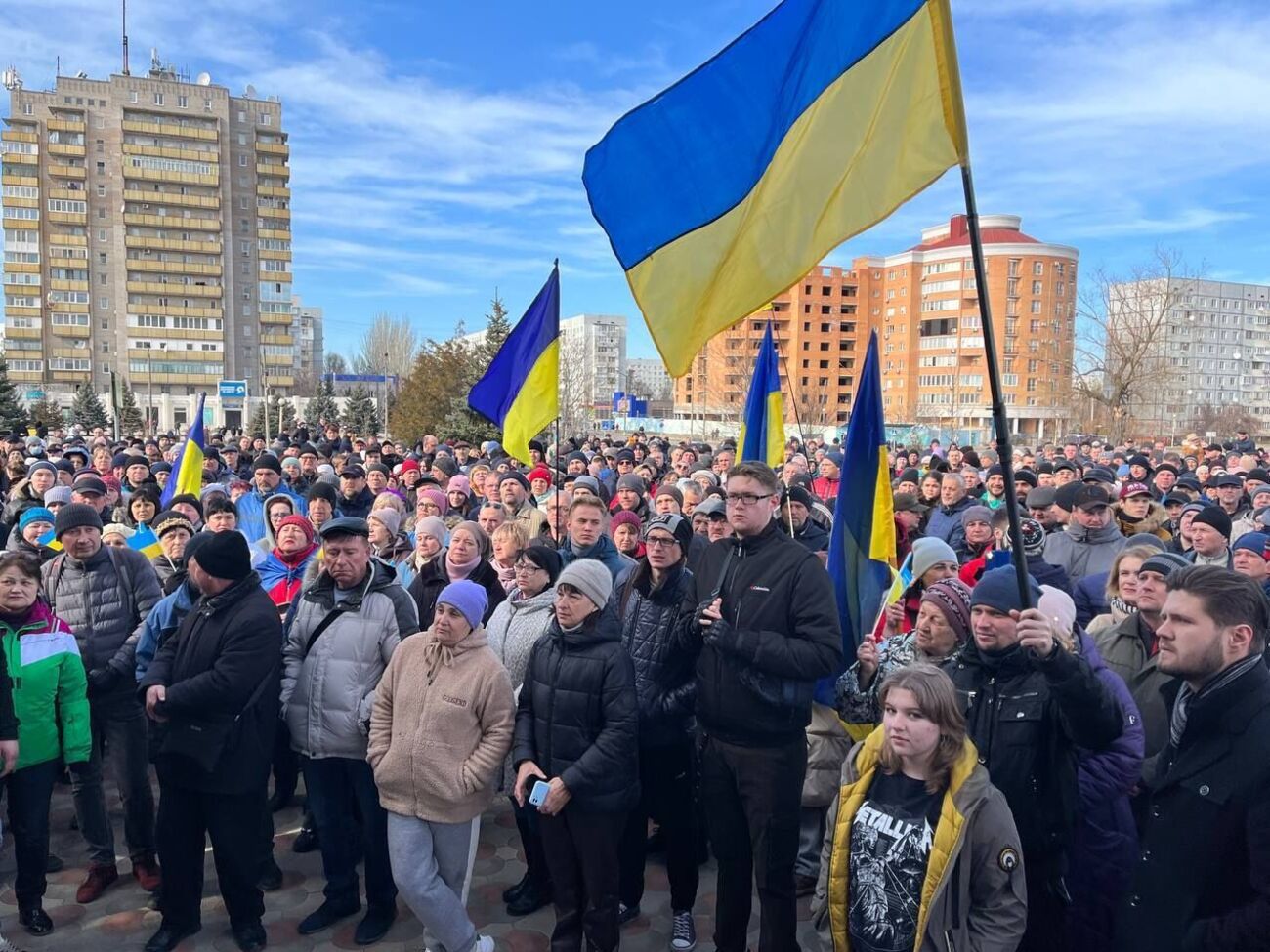 Мер Енергодара пообіцяв, що депутати й надалі займатимуться суспільною роботою та допомагатимуть містянам