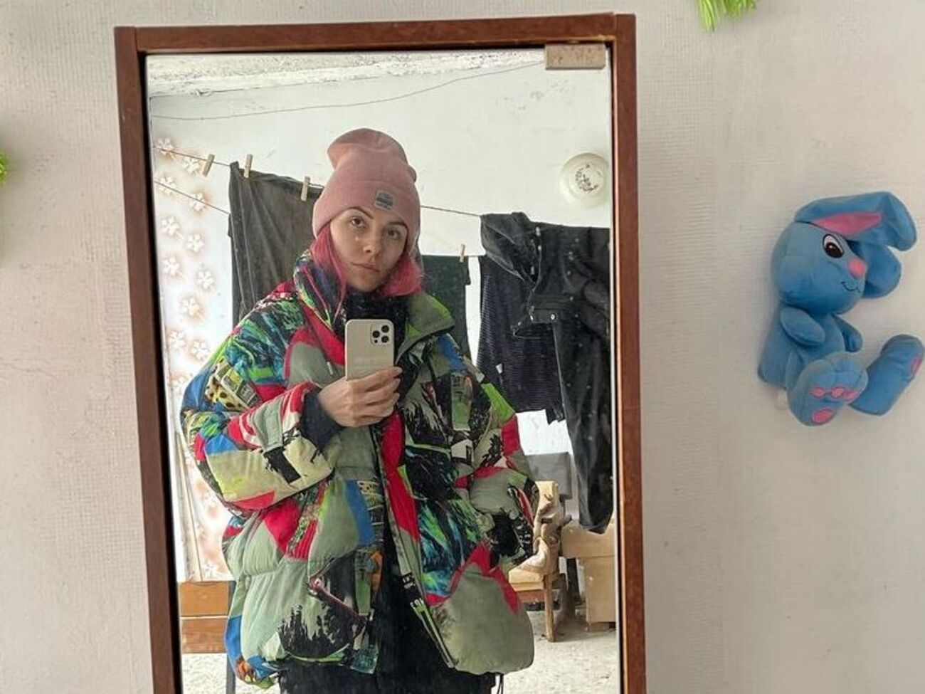 До війни MamaRika разом із чоловіком та сином жила неподалік від Гостомеля