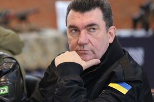 Украина нанесла смертельный удар "русскому миру", распоров зловонное брюхо его бронированных колонн. Это чудовище может принести много горя