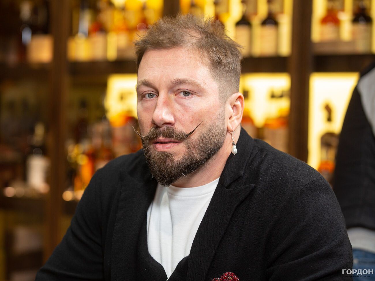 По мнению&nbsp;Чичваркина, потенциальные инвестиции в Украину&nbsp;могут составить "десятки, если не сотни миллиардов" долларов