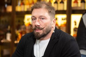 По мнению Чичваркина, потенциальные инвестиции в Украину могут составить "десятки, если не сотни миллиардов" долларов