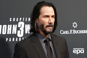 Китайские стриминговые платформы Tencent Video и iQiyi уже удалили более 20 фильмов с участием Киану Ривза