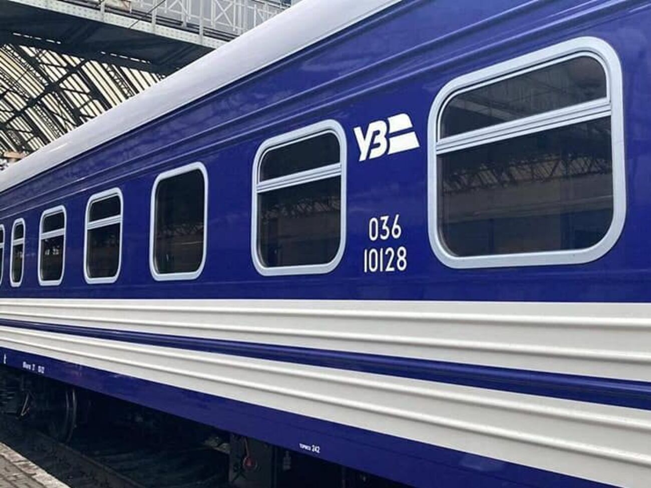 Троє залізничників потрапили в полон