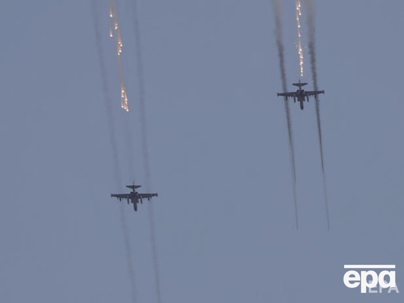 Украинские военные сбили российский самолет