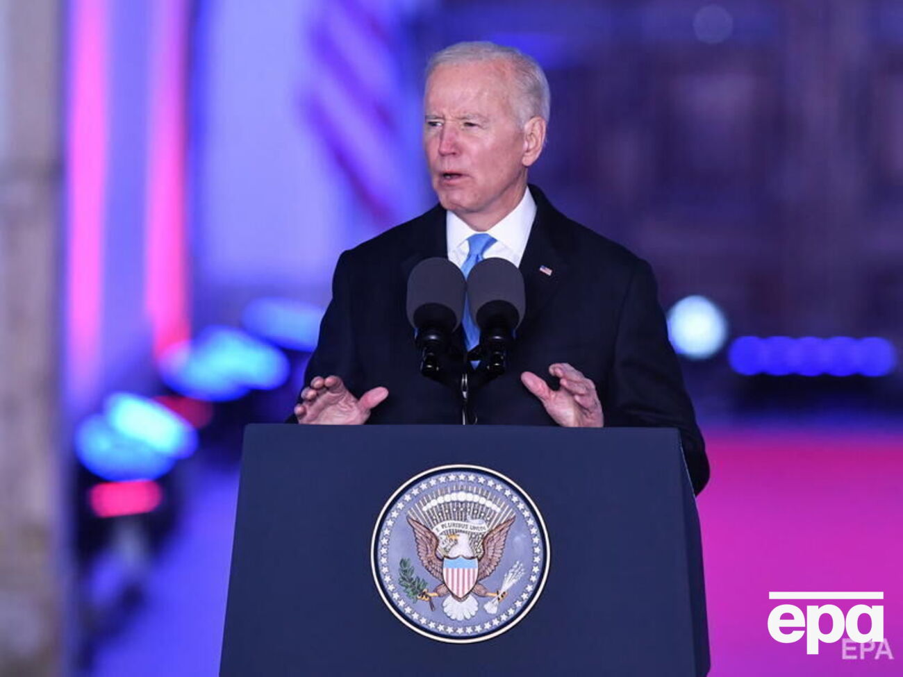 Байден: Русский народ нам не враг. Я отказываюсь верить, что вы приветствуете убийство невинных детей