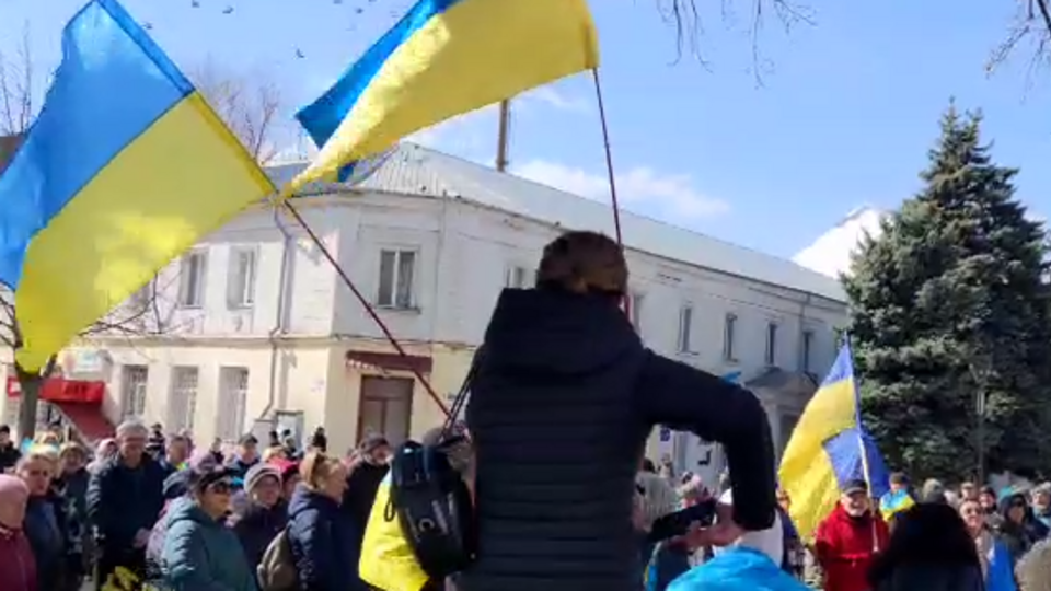 Мітинги відбулися у Херсоні та Каховці