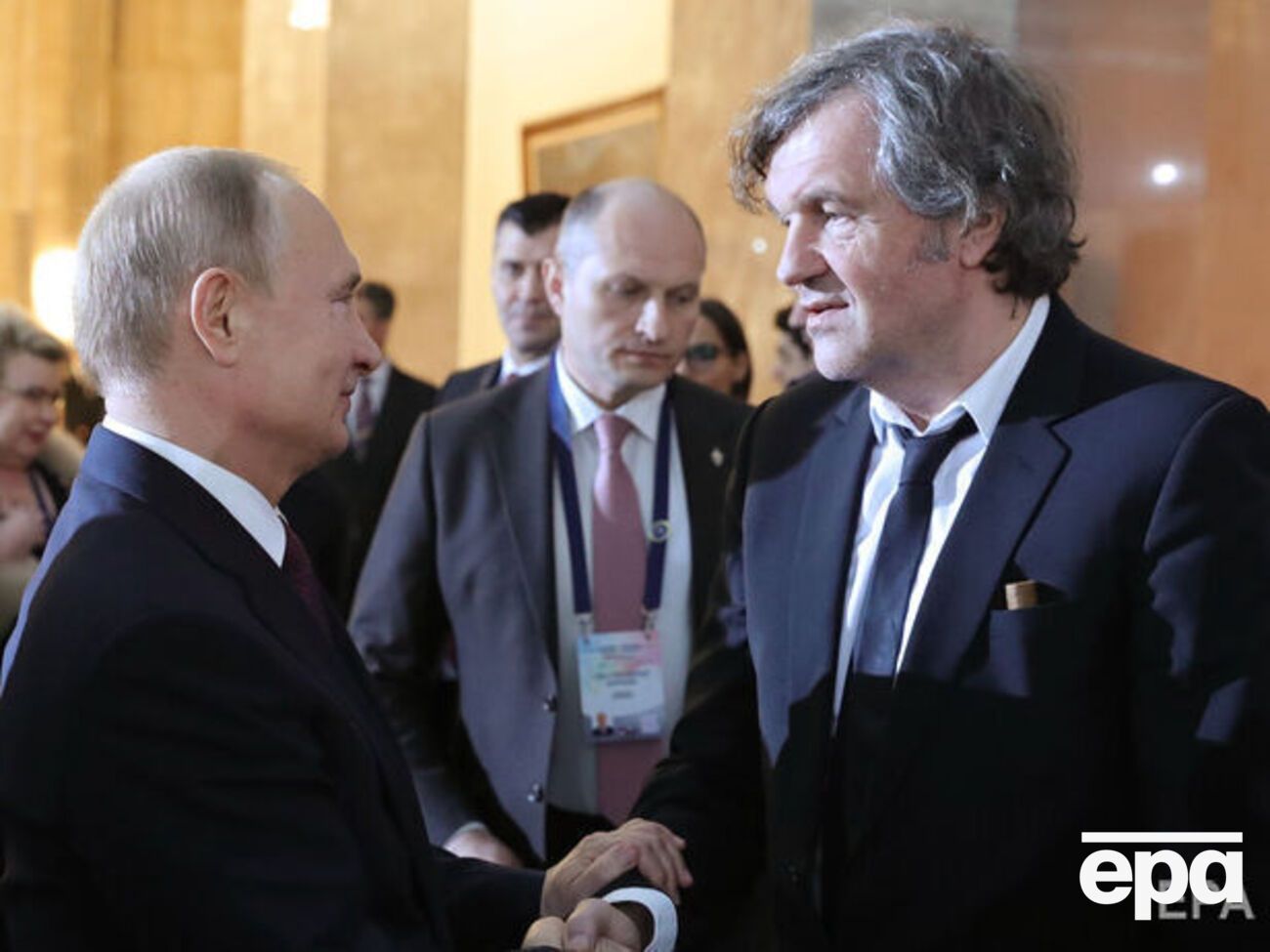 За три дня до нападения РФ на Украину стало известно, что Кустурица станет главным режиссером театра