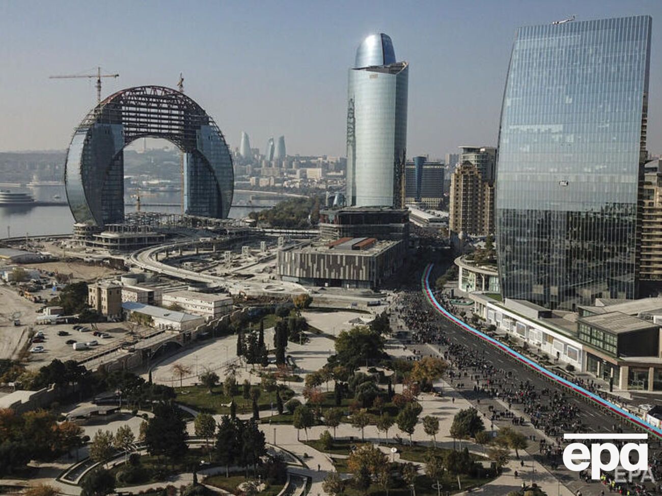 В минобороны страны заверили, что контролируют оперативную обстановку в Нагорном Карабахе