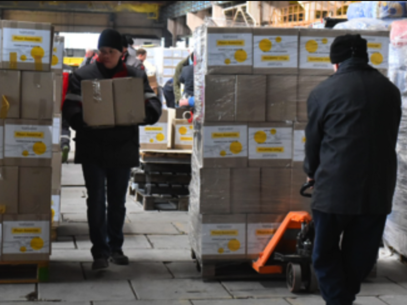 В общей сложности продуктовые наборы от Фонда получат 200 тыс. украинцев