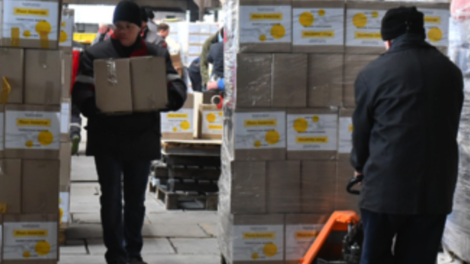 В общей сложности продуктовые наборы от Фонда получат 200 тыс. украинцев