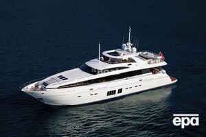 32-метровая Nega Путина построена за проектом Princess 32M британской компании Princess Yachts