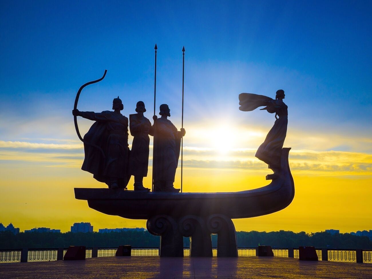 Украина призывает мир изменить адреса российских посольств и консульств