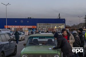 Люди, які змогли виїхати з Маріуполя, приїжджали до Запоріжжя автомобілями