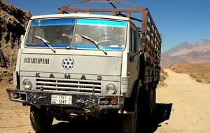 КамАЗ после введения санкций за вторжение РФ в Украину стал "ярким примером "технологической независимости" России, отметили в ГУР