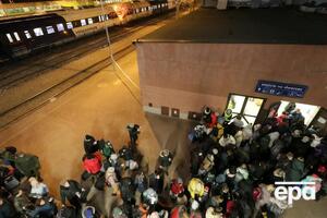 Мільйон українців виїхали до сусідніх країн