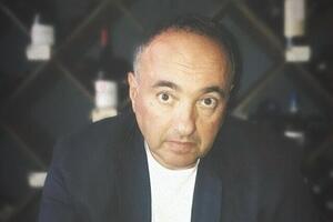 Роднянський зазначив, що жителям РФ не подобаються слова про російську агресію, а "експерти" з екрану їм кажуть, що українці самі стріляють у свої будівлі