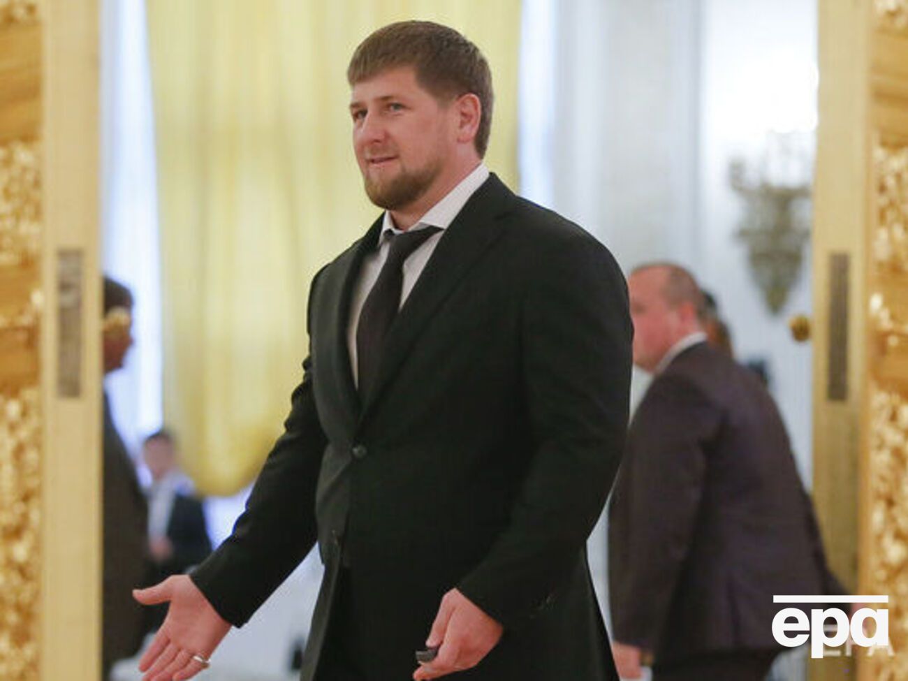 По словам Кадырова, российская власть должна "полностью закончить начатое"