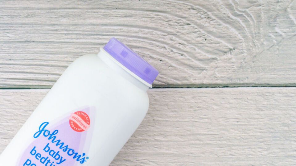 Johnson & Johnson продовжить постачати ліки та медичне обладнання в РФ