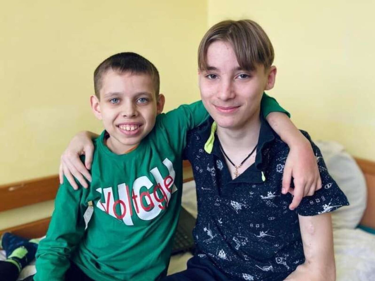 12-річному Юрі та 15-річному Ігореві провели трансплантацію нирок