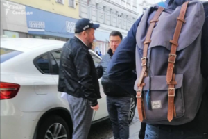 По данным журналистов, Тупицкий был замечен 24 марта на выходе из гостиницы Stefanie в центре австрийской столицы