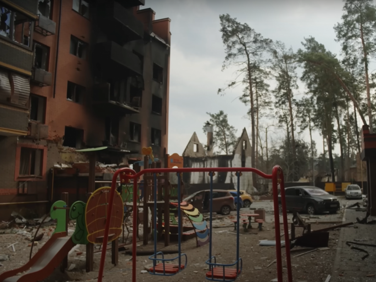 Ирпень уже освободили от оккупантов, но возвращаться в город опасно