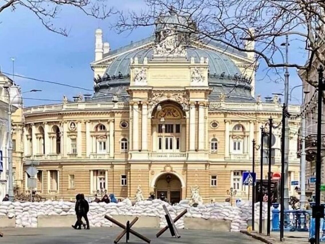 Заходи в закладах культури та мистецтва будуть проводити з урахуванням воєнного часу