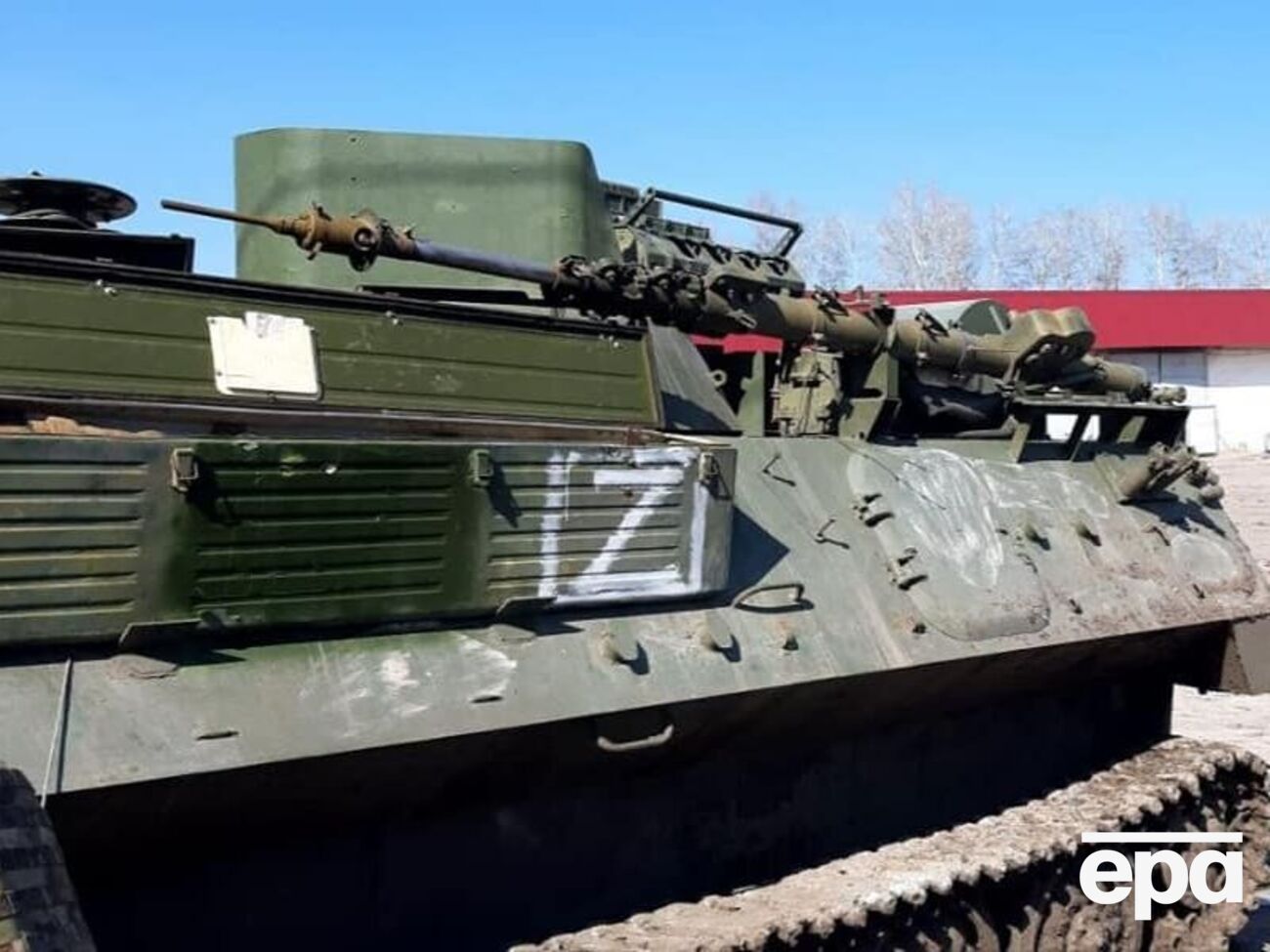 Использование символов поддержки войны РФ против Украины предлагают наказывать сроком до пяти лет тюрьмы