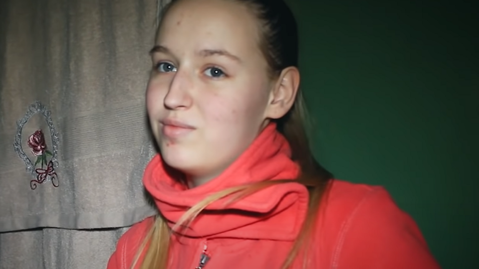 19-летняя девушка месяц живет с новорожденным сыном в метро