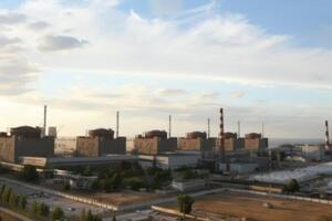 Окупанти обстріляли Запорізьку АЕС уночі 4 березня
