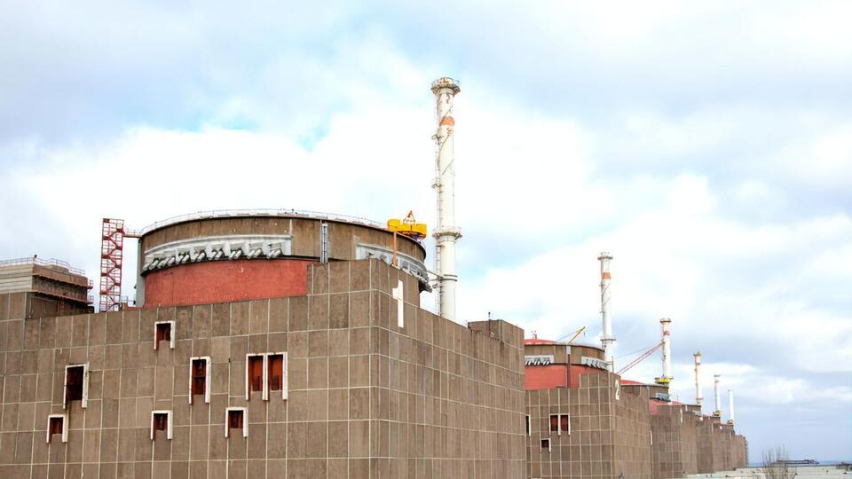 На АЭС работает один энергоблок из шести