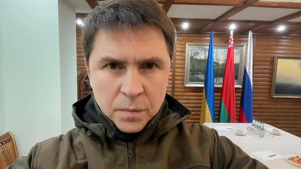 Подоляк: Ну, давайте я прийду на переговори і скажу: "Хлопці, ви вбивці". Ви мені скажете "Спасибі". А в мене в цей час люди гинуть