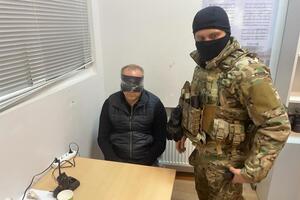 Шуфрич "цілий і неушкоджений", повідомили у 206-му батальйоні тероборони. Його передали СБУ