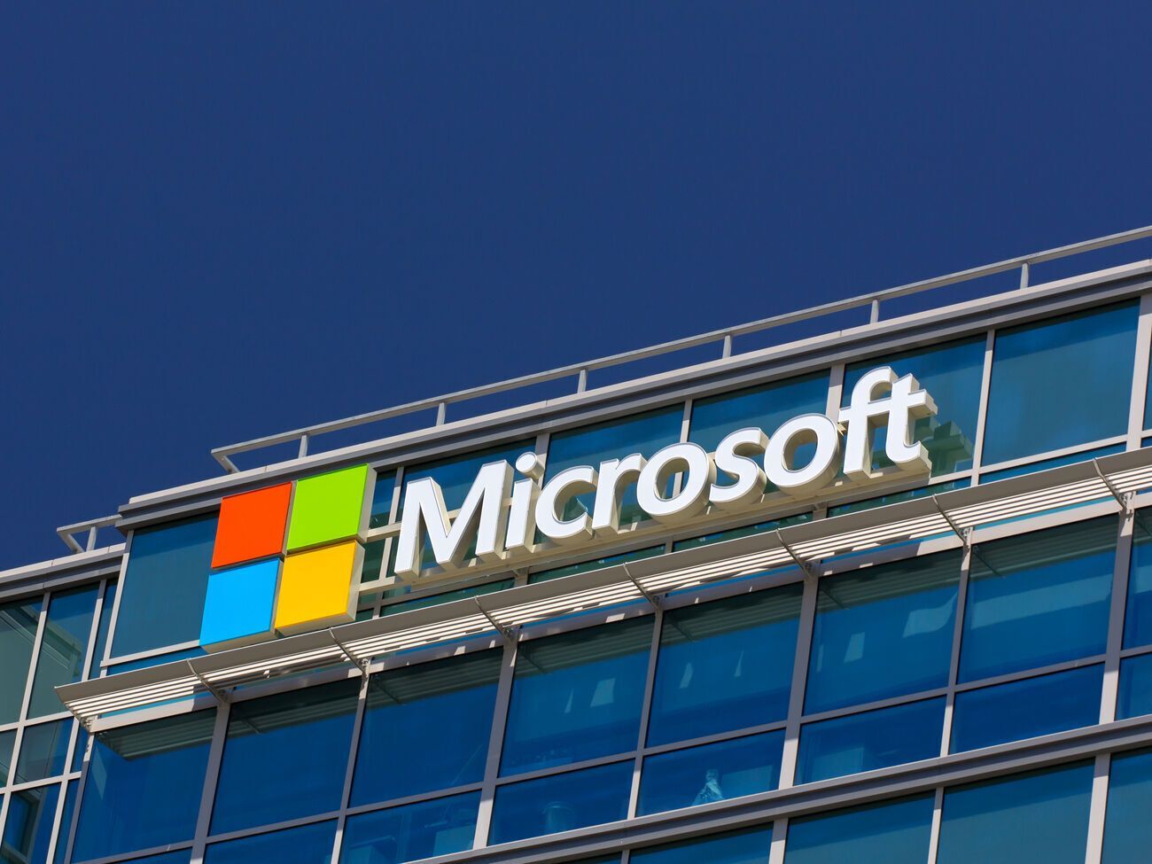 Microsoft приостанавливает свой бизнес в России в соответствии с санкциями&nbsp;США, Евросоюза и Великобритании