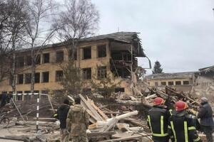 У Сумській області тривають бої