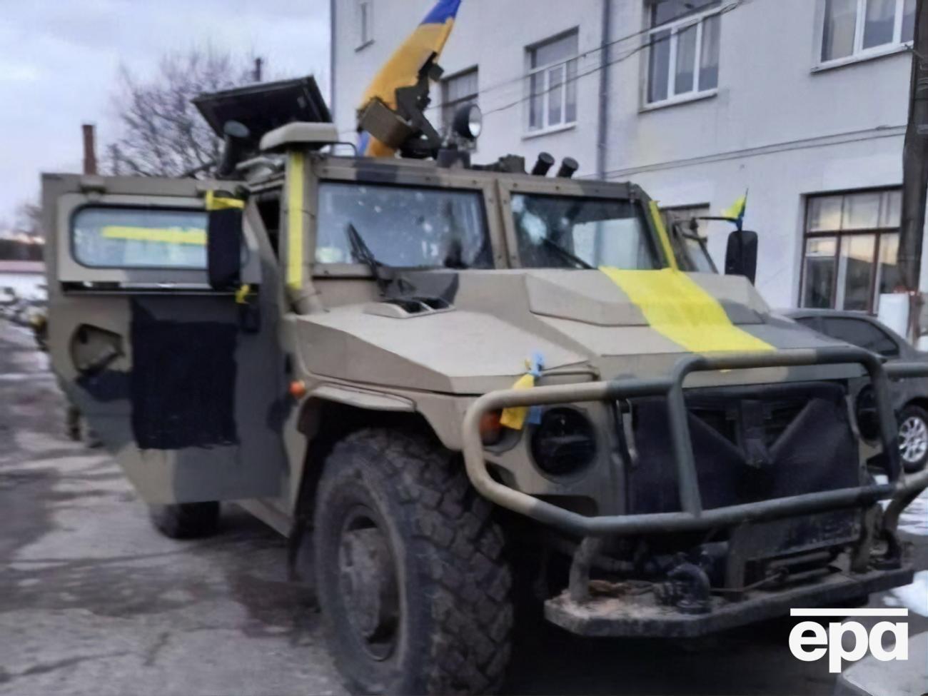 Украинские военные, защищая мирное население, дают время для работы дипломатии, отметили в Центре противодействия коррупции