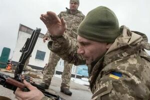 Віталій Кличко: Це дуже важливо. Тому що державний прапор – символ нашої незалежності і свободи