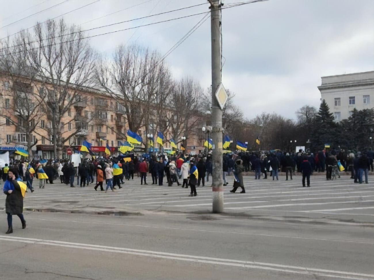 На мітинг, за оцінкою МВС, вийшло щонайменше 2 тис. осіб