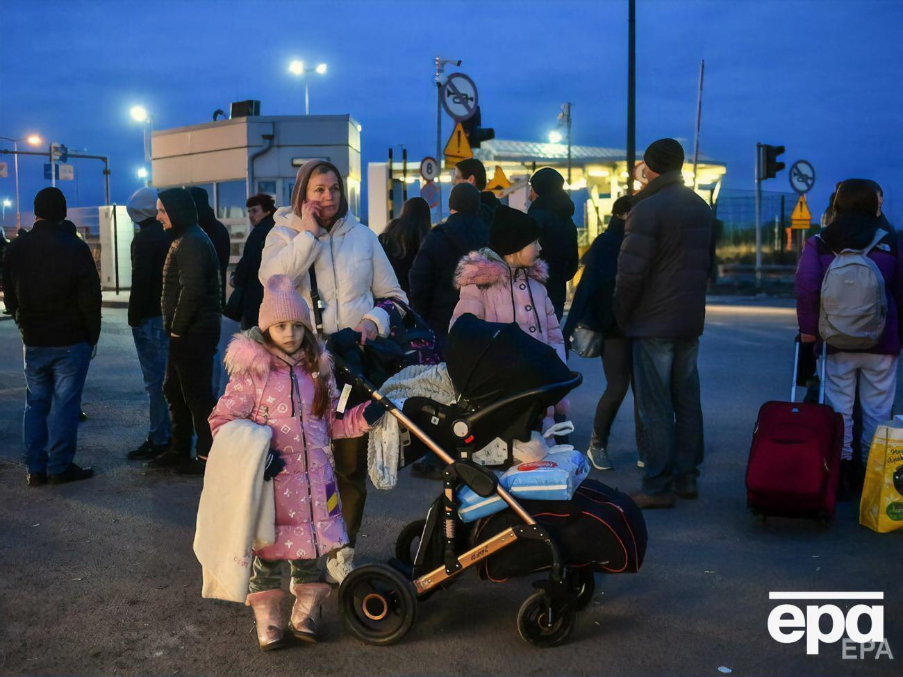 Кількість біженців з України від російської агресії перевищила 1 млн людей