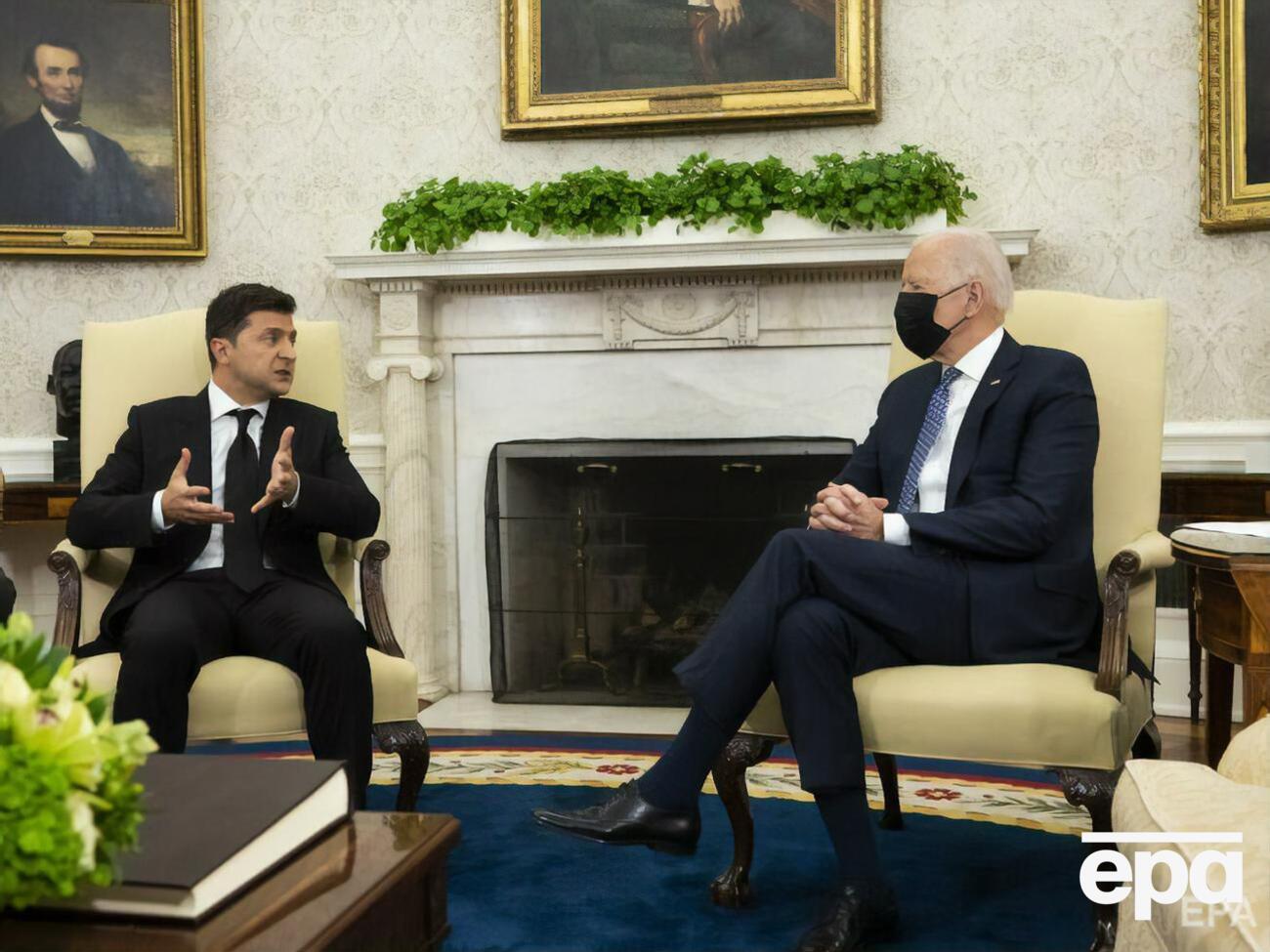 Від початку вторгнення РФ Зеленський і Байден розмовляли щонайменше п'ять разів