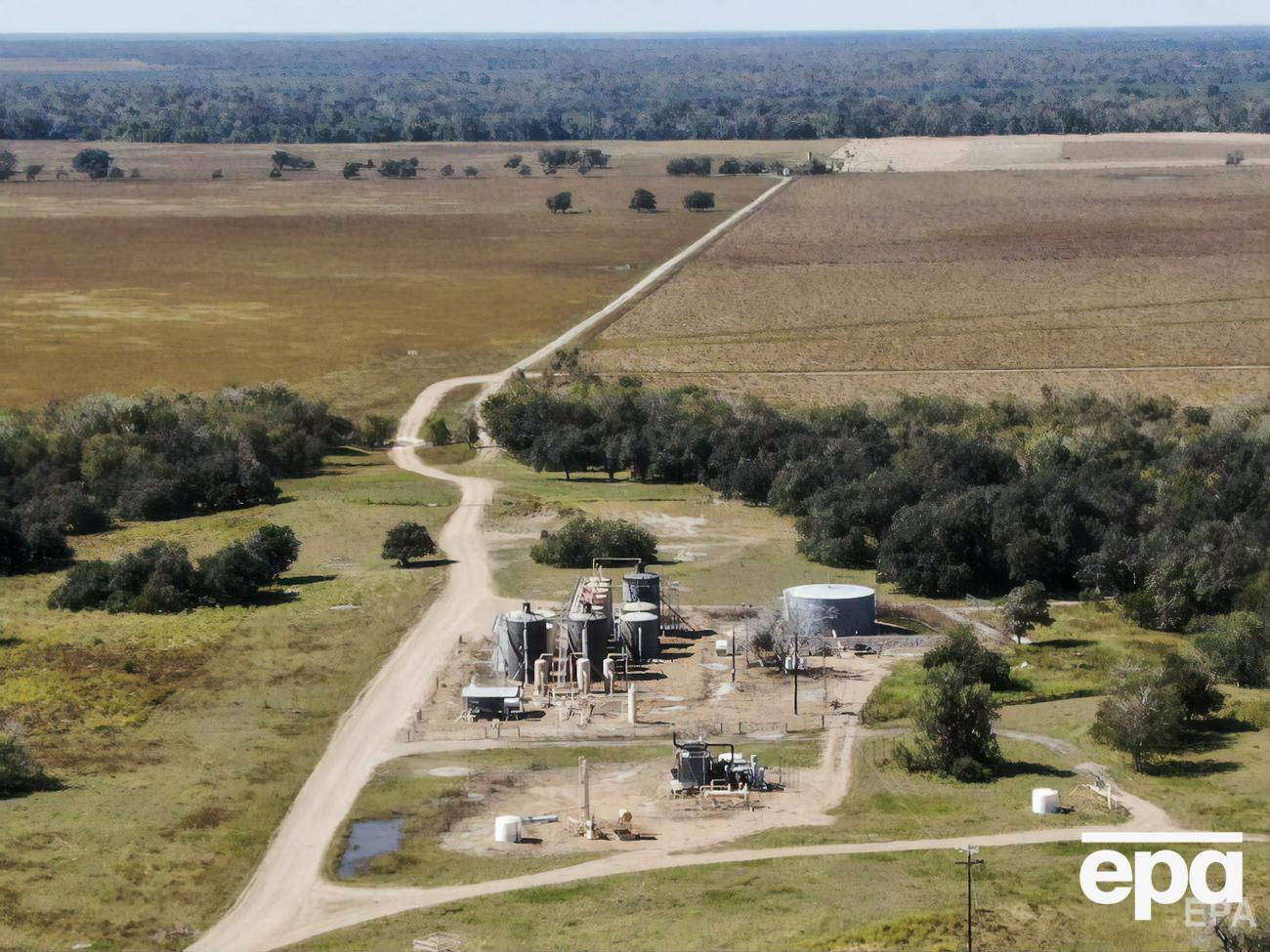 Сенатори запропонували повністю відмовитися від російської нафти