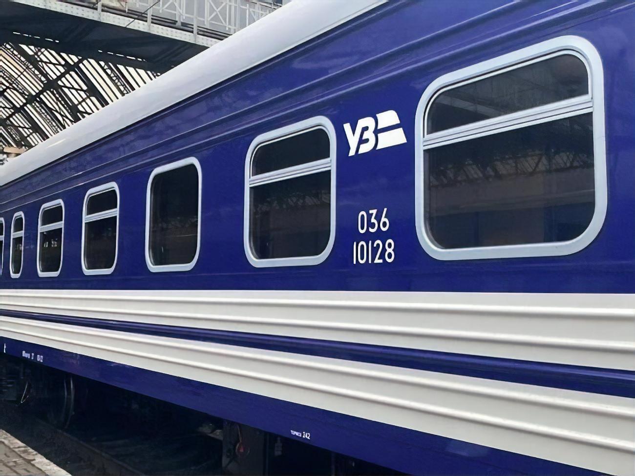 Поезд держался на безопасном расстоянии