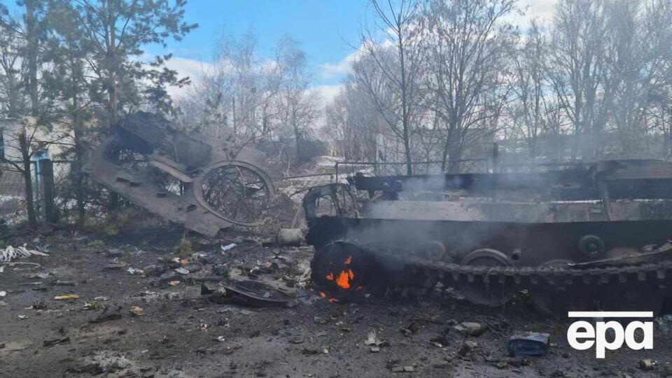 Оккупанты потеряли 999 боевых бронированных машин