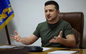 Зеленский призвал закрыть небо над Украиной