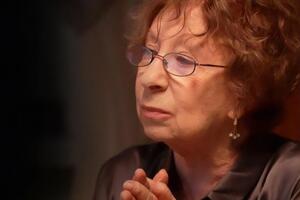 Ахеджакова: Мое дело – говорить и не закрывать рот