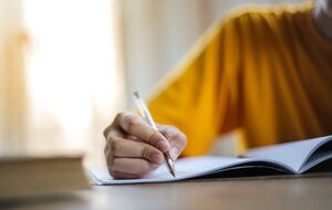 В Центре оценивания качества образования сообщили, что будут определяться со временем проведения образовательных оцениваний после того, как наступит мир