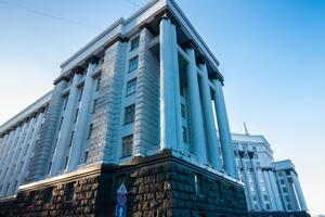 Кабмін вніс зміни до переліку дозволеного імпорту-експорту